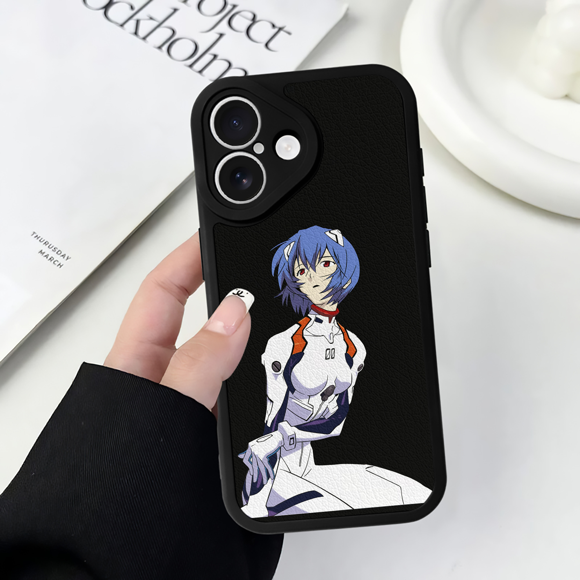 （画像用） EVA 新世紀エヴァンゲリオン 【iPhone 16シリーズ対応】シリコンスマホケース（レザー調） 材質：シリコン